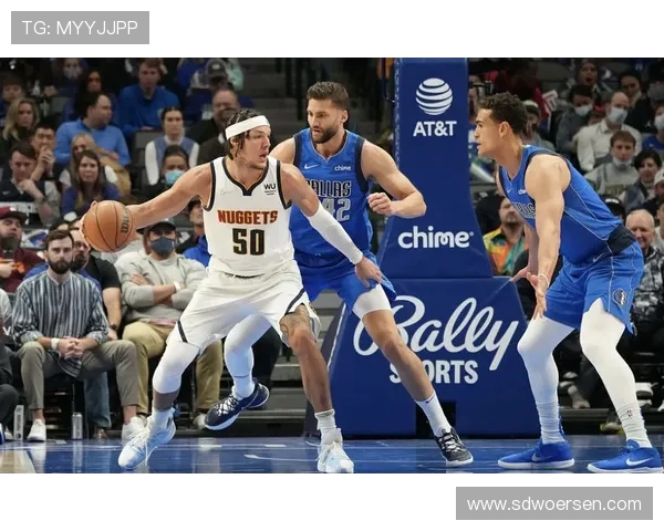 约基奇砍准三双率掘金力克勇士继续领跑西部排名