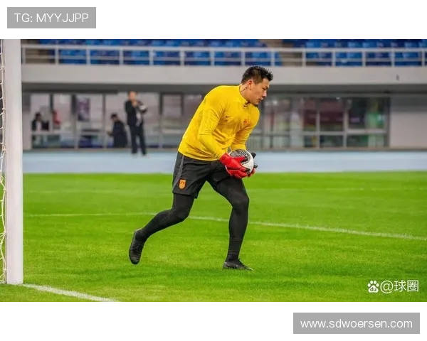 82岁老门将首发出战创纪录却遭惨败0比10被换下的悲情时刻 82岁老门将首发出战创纪录却遭惨败0比10被换下的悲情时刻